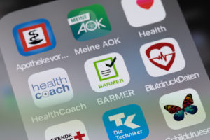 Apple iPhone 11 Pro Max, display, detail, various apps, BARMER, health insurance, health apps, programs, multi-touch function, Apple iPhone 11 Pro Max, display, detail, various apps, BARMER, health insurance, health apps, programs, multi-touch function,